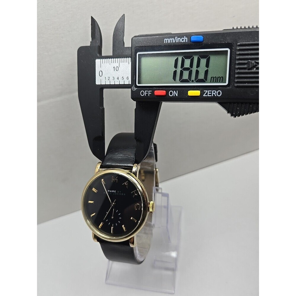 Womens Marc Jacobs Baker Watch Gold Tone Black Dial New Battery Dress Work Gift - Picture 7 of 13